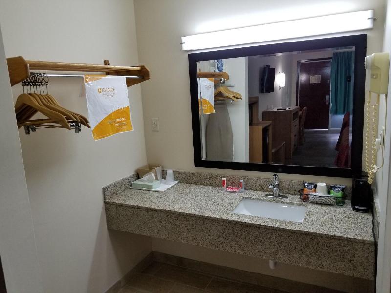 Econo Lodge Kosciusko image