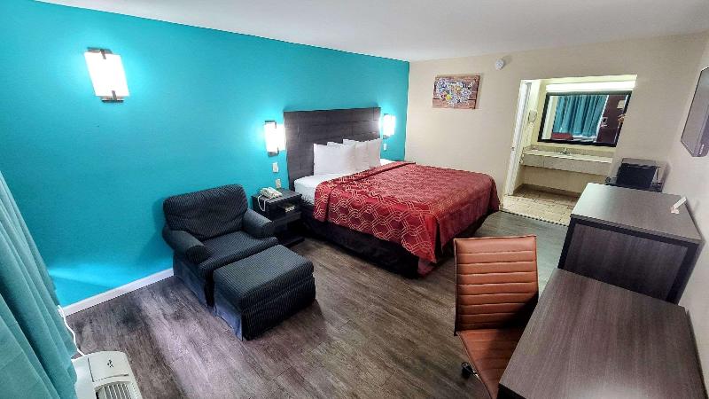 Econo Lodge Kosciusko image