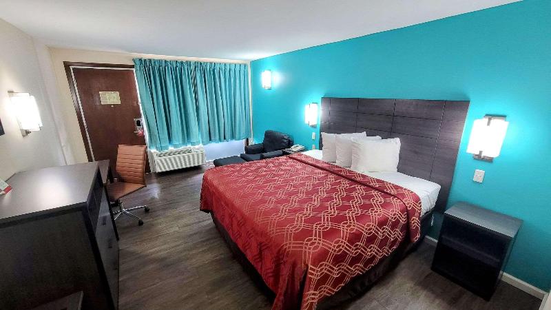 Econo Lodge Kosciusko image