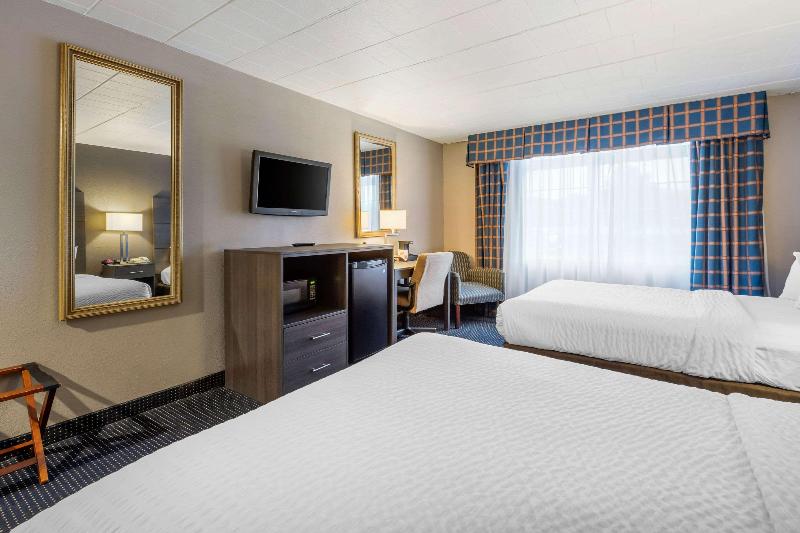 Clarion Hotel and Conference Center Harrisburg Wes