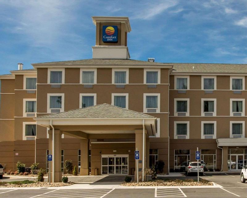 Comfort Inn Sylva - Cullowhee image