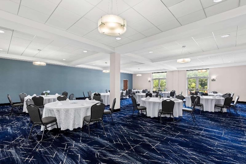 Comfort Inn Sylva - Cullowhee image