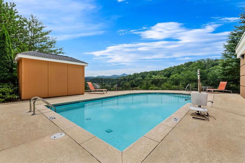 Comfort Inn Sylva - Cullowhee image