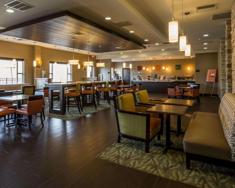 Comfort Inn Sylva - Cullowhee image