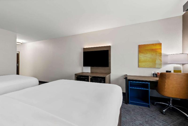 Comfort Inn Sylva - Cullowhee image