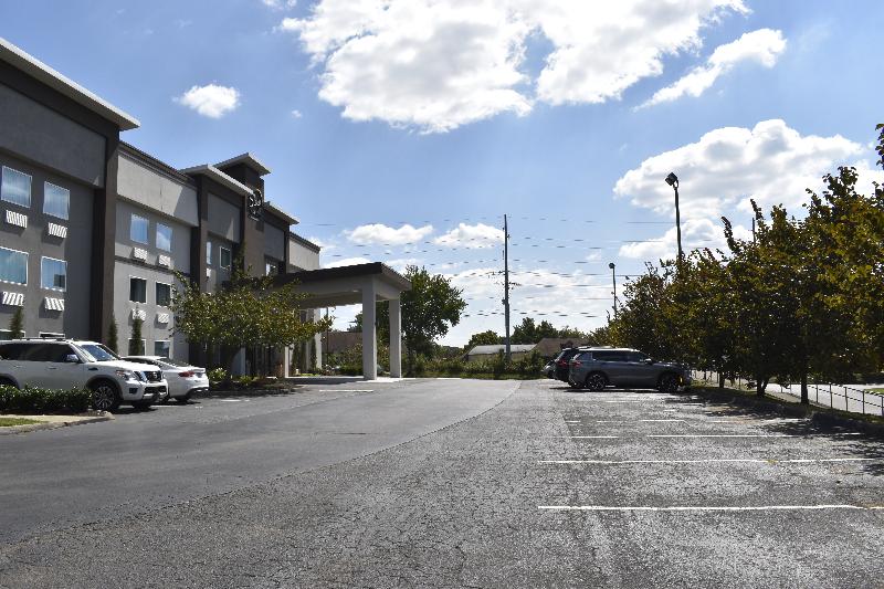 Sleep Inn & Suites West Knoxville image