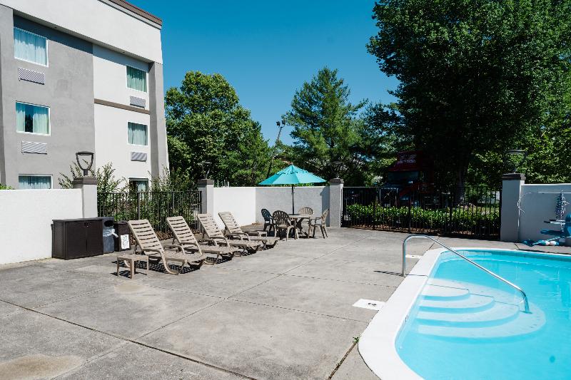 Sleep Inn & Suites West Knoxville image