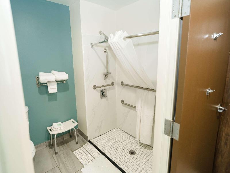 Sleep Inn & Suites West Knoxville image