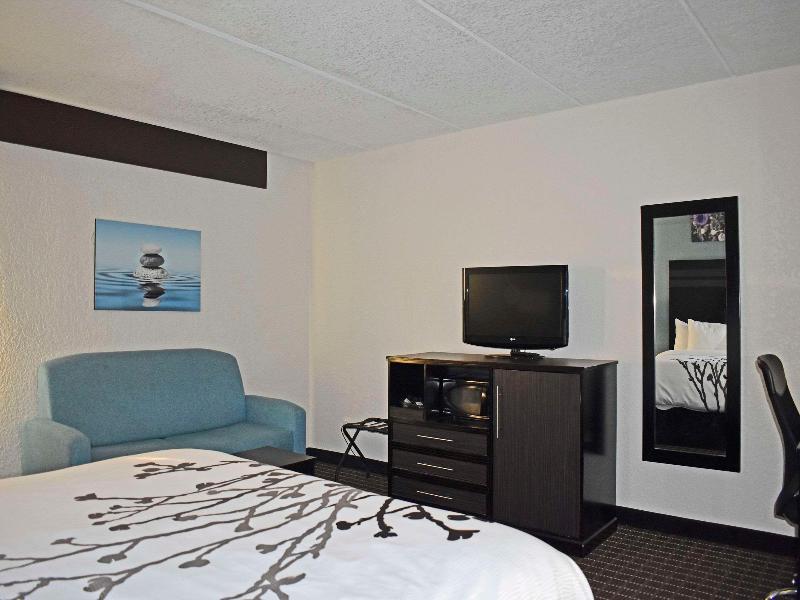 Sleep Inn & Suites West Knoxville image