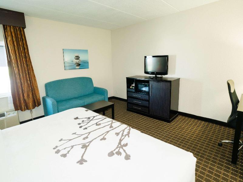 Sleep Inn & Suites West Knoxville image