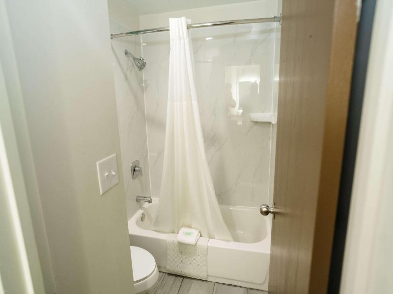 Sleep Inn & Suites West Knoxville image