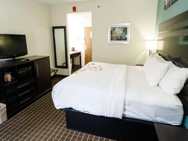 Sleep Inn & Suites West Knoxville image