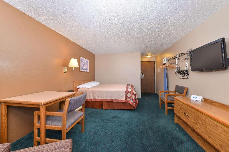 Rodeway Inn North image