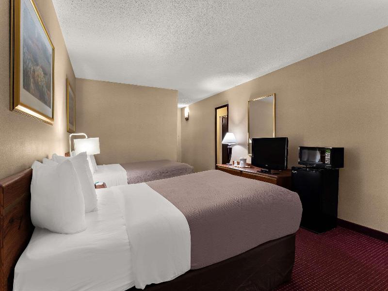 Quality Inn & Suites Craig image
