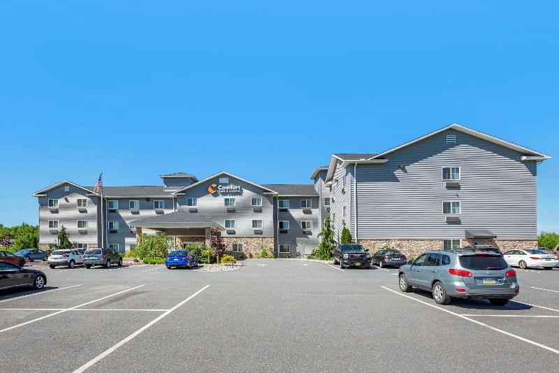 Comfort Inn & Suites Barnesville – Frackville image