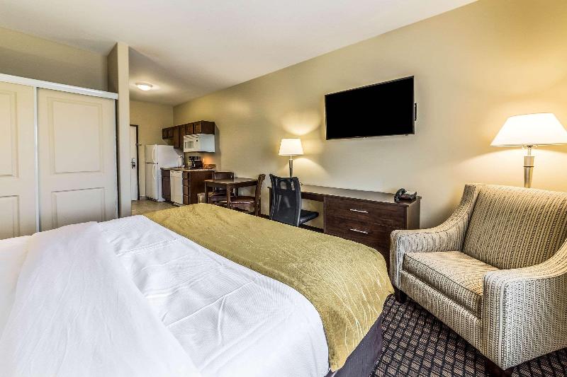 Comfort Inn & Suites Barnesville – Frackville image