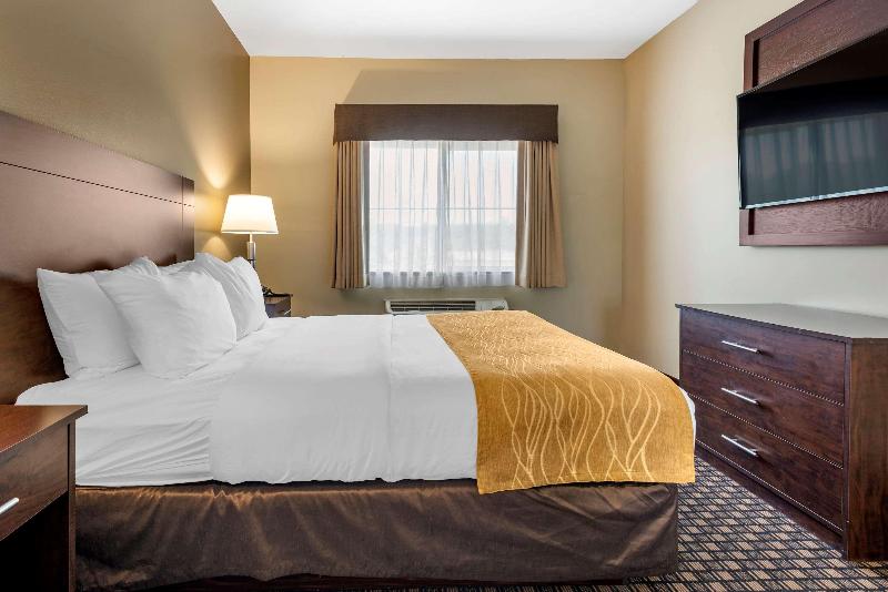 Comfort Inn & Suites Barnesville – Frackville image