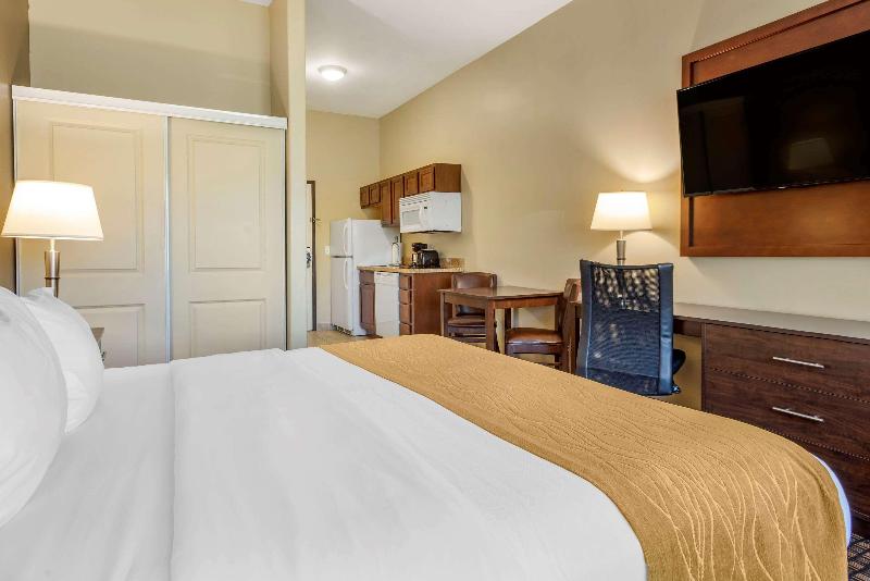 Comfort Inn & Suites Barnesville – Frackville image