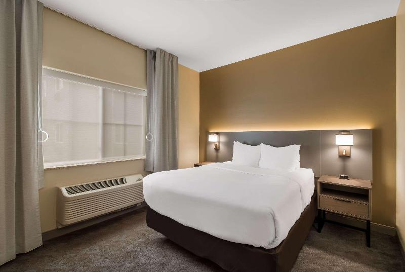 Comfort Inn & Suites Barnesville – Frackville image