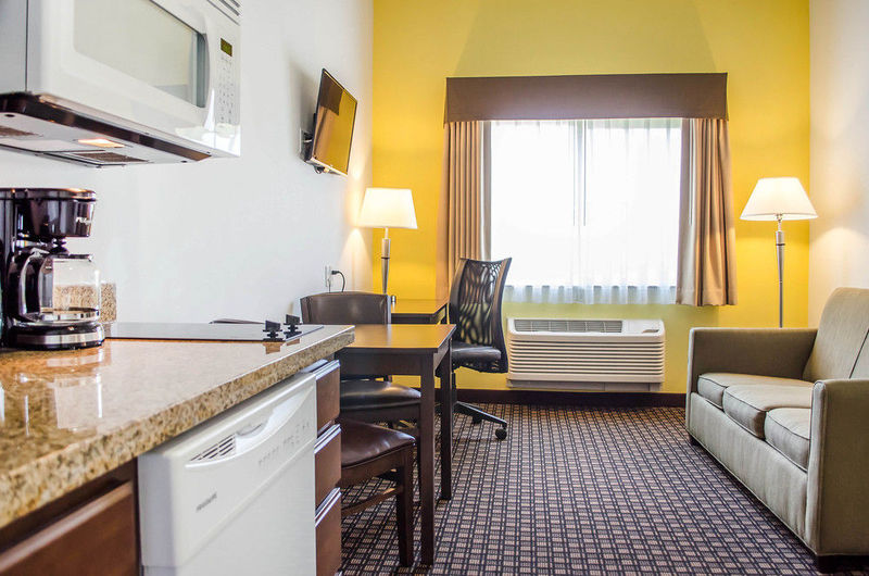 Comfort Inn & Suites Barnesville – Frackville image