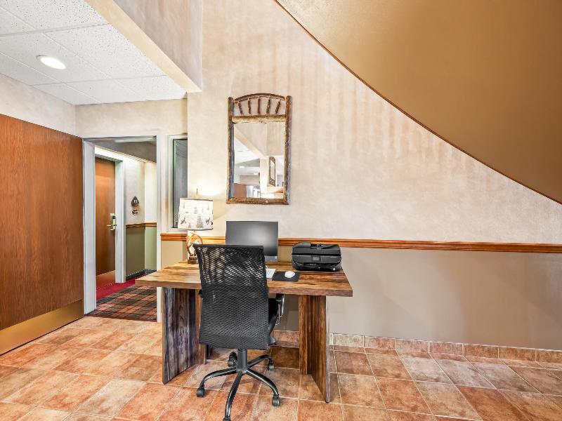 Quality Inn & Suites image