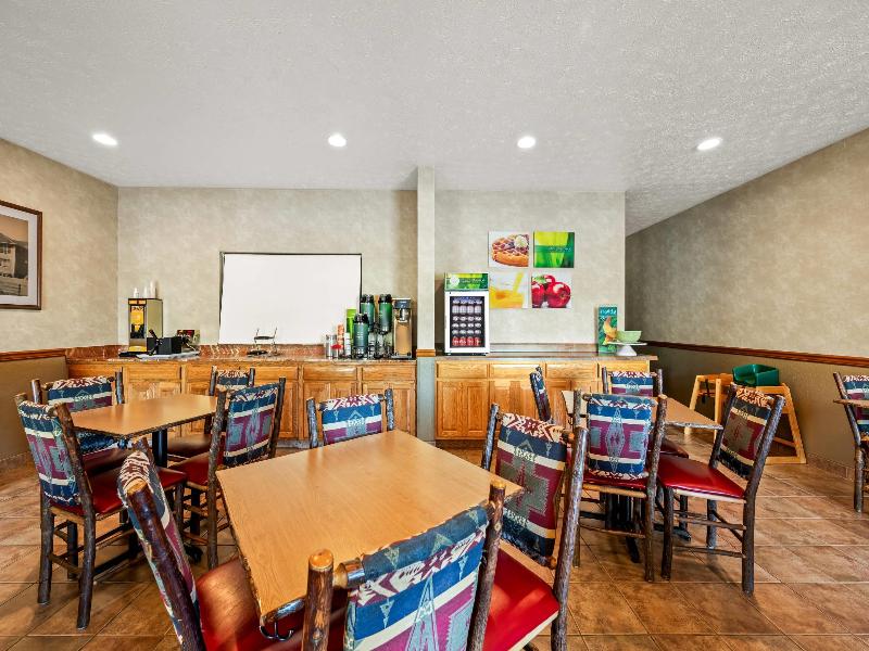 Quality Inn & Suites image