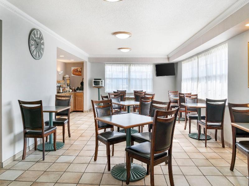Quality Inn & Suites Manistique image