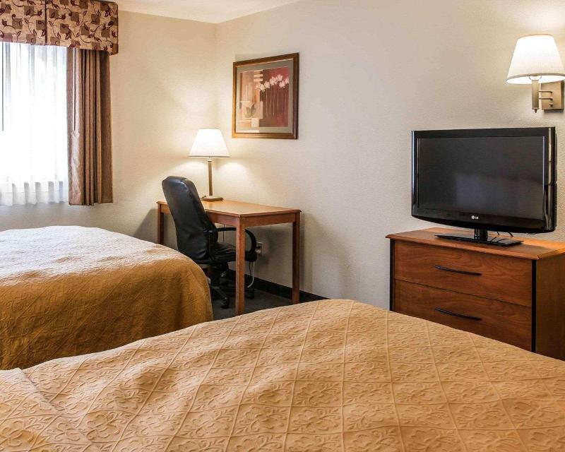 Quality Inn Durand image