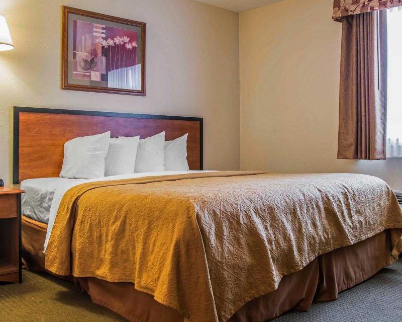Quality Inn Durand image