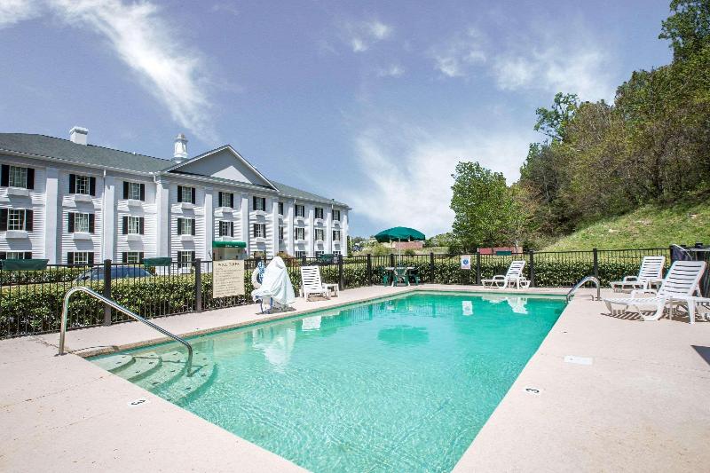Quality Inn Greeneville Greeneville image