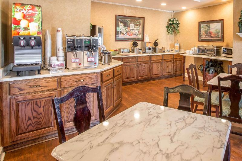 Quality Inn Greeneville Greeneville image