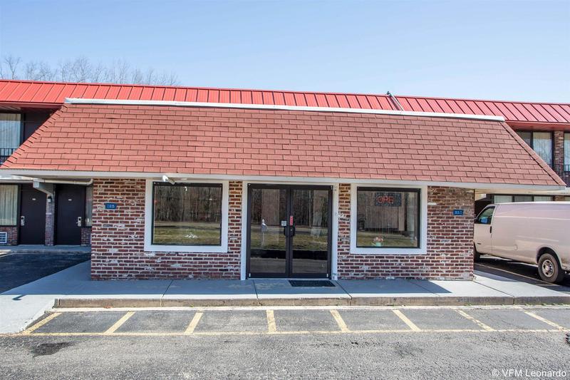 Rodeway Inn Williamstown image