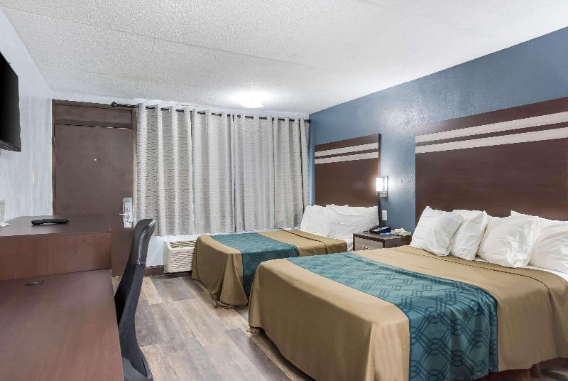 Rodeway Inn Williamstown image