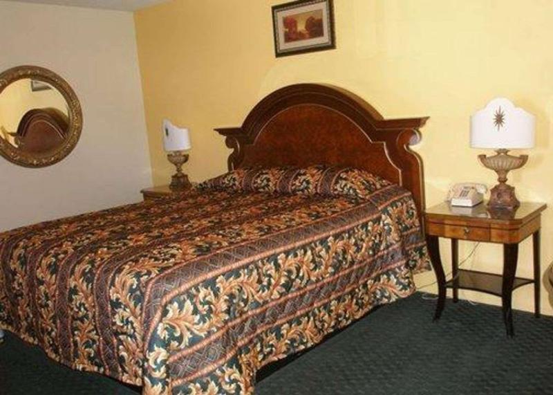 Days Inn By Wyndham Victorville image