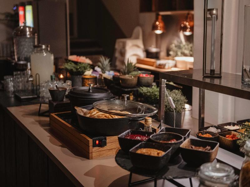 Home Hotel Skagen Brygge image