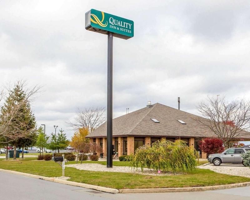 Quality Inn Wapakoneta image