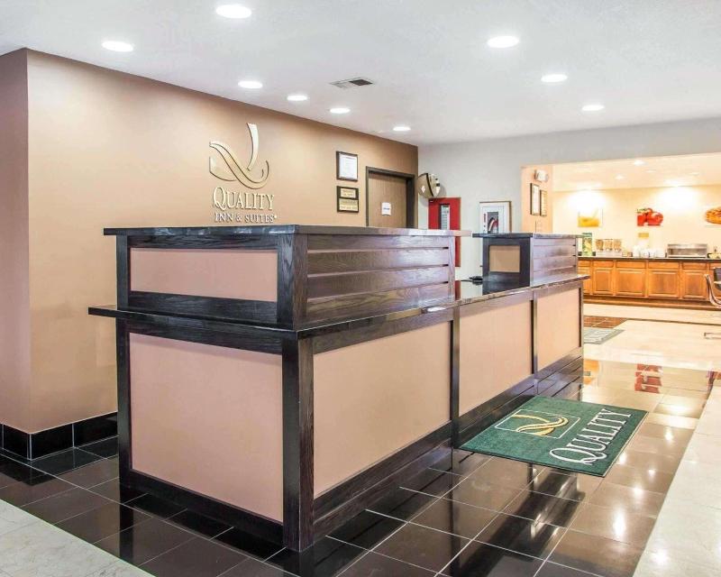 Quality Inn Wapakoneta image