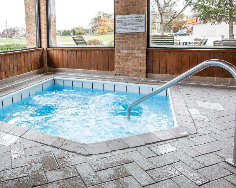 Quality Inn Wapakoneta image