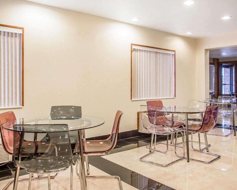 Quality Inn Wapakoneta image
