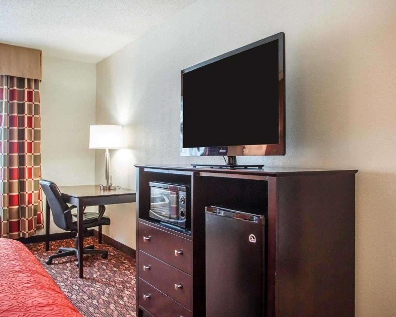 Quality Inn Wapakoneta image