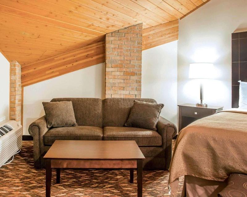 Quality Inn Wapakoneta image