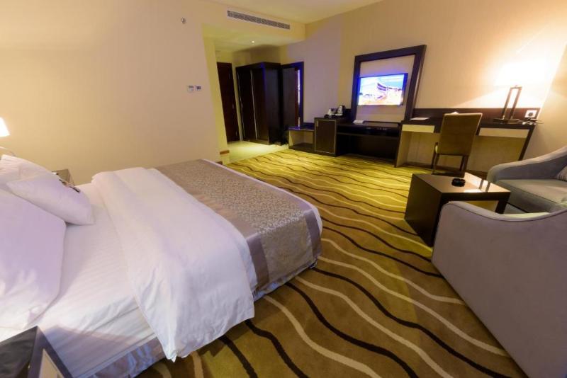 National Park Hotel image
