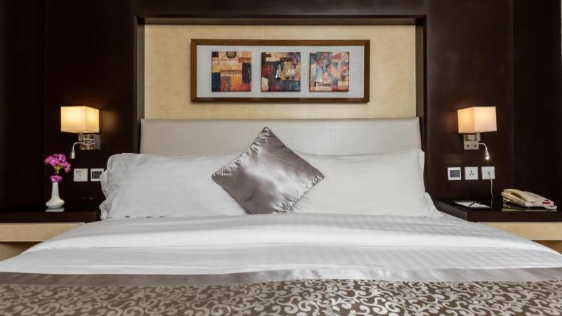 National Park Hotel image