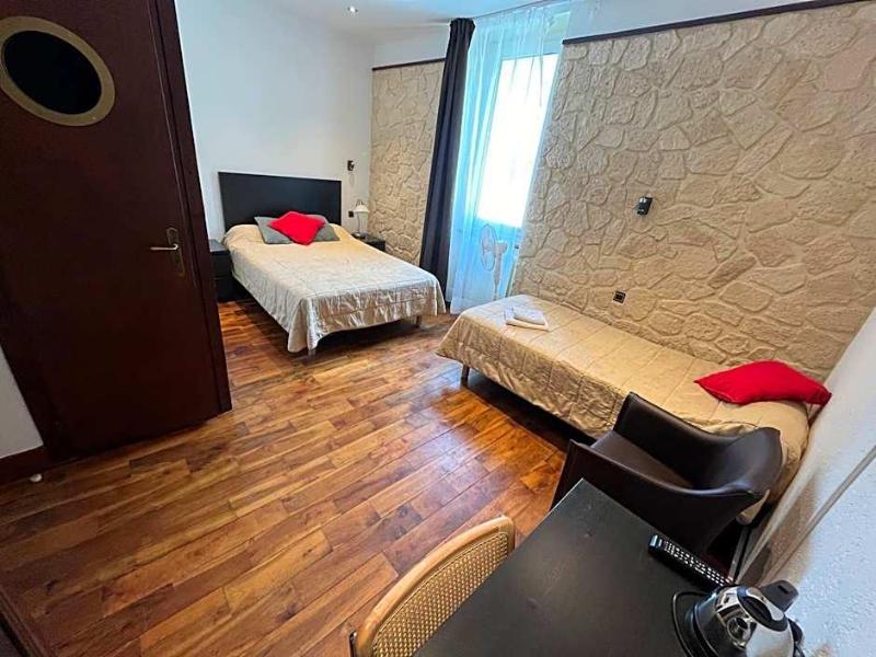 Hotel Ombremont image