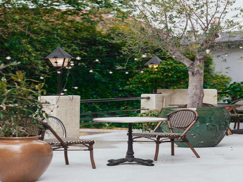 Hotel Ombremont image
