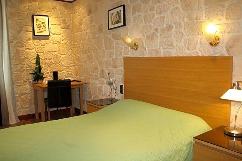Hotel Ombremont image
