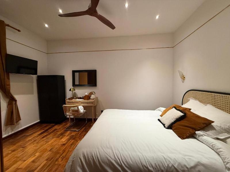Hotel Ombremont image