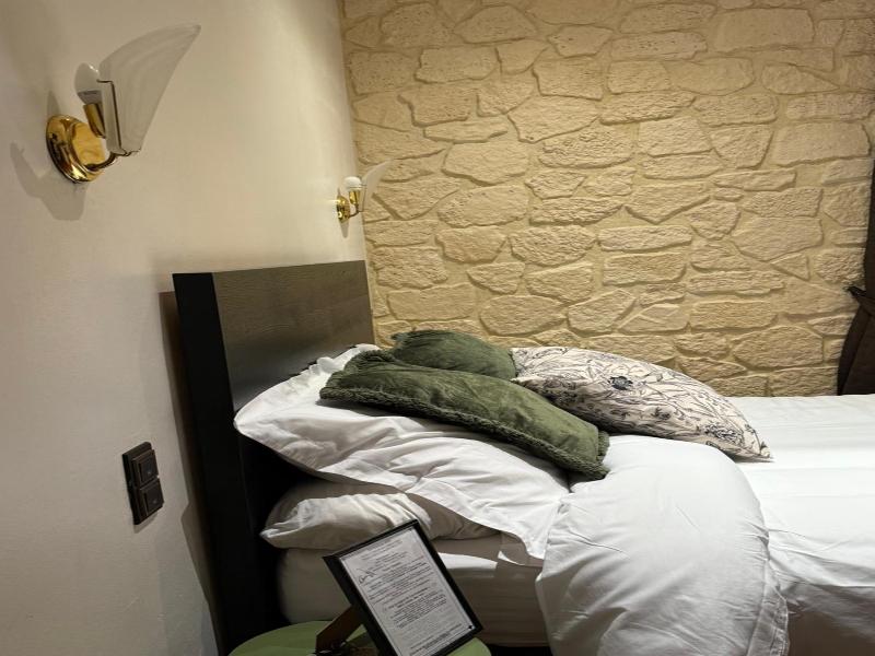 Hotel Ombremont image