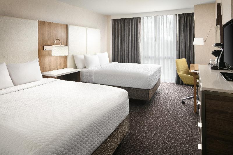 Crowne Plaza Dallas Market Ctr - Love Field image