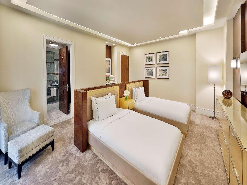 Conrad Makkah image